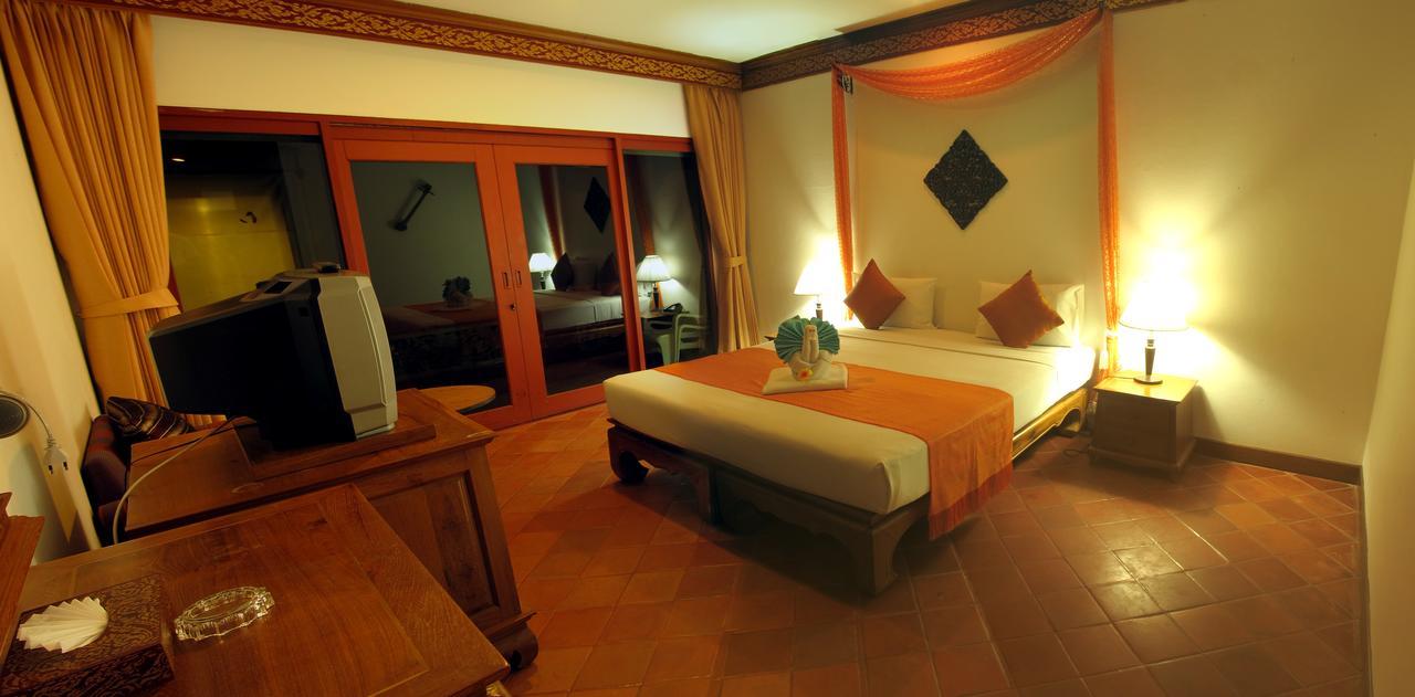 Hotel Kata Minta Phuket Exterior foto